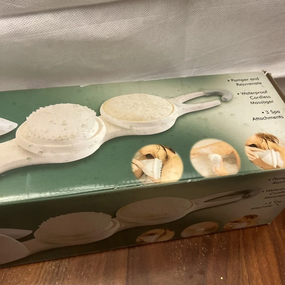 Pollenex S5740 Personal Spa Cordless Massager 3 Attachments